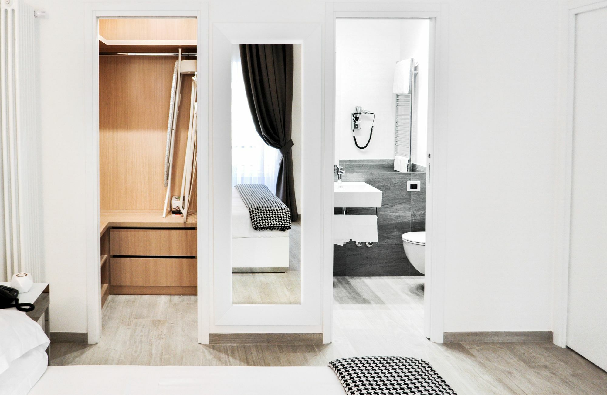 Lhp Suite Roma Termini Extérieur photo